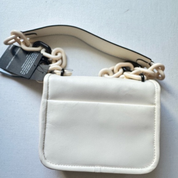 Marc Jacobs Rebel Grommet Shoulder Bag Chain Strap Cream Y2K Street Style - Picture 5 of 7